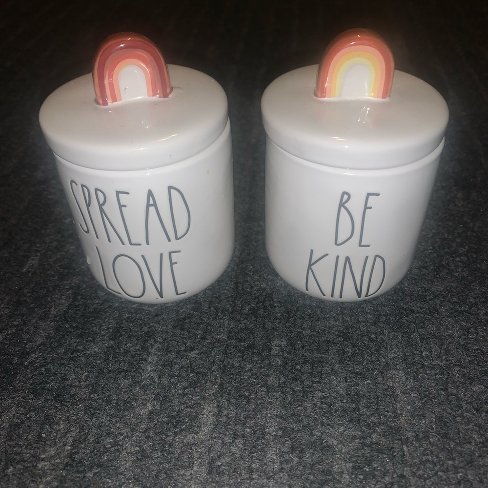 2 RAE DUNN JARS CONTAINERS WITH LIDS TOPS SAYS BE KIND SPREAD LOVE